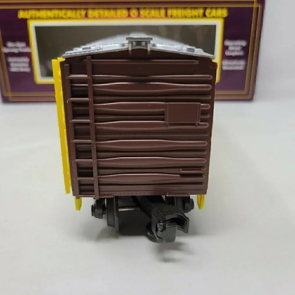 M.T.H. ELECTRIC TRAIN O SCALE REFRIGERATOR NATIONAL CAR COMPANY MT-9402L
